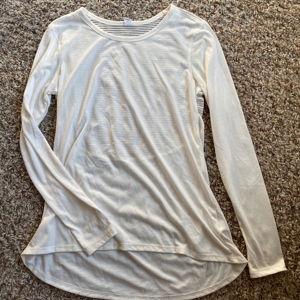 Active wear shirt